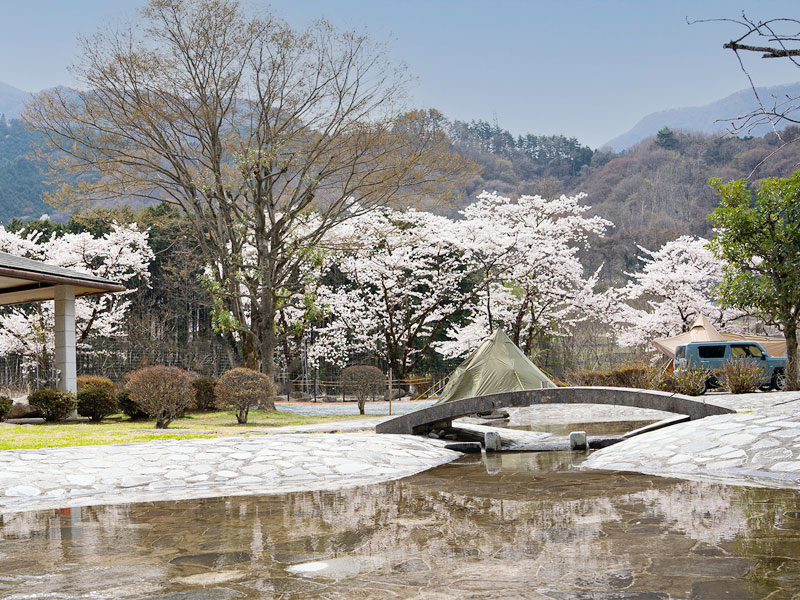 御坂路さくら公園