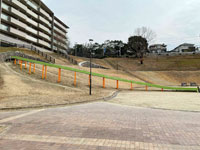 中登美ヶ丘近隣公園